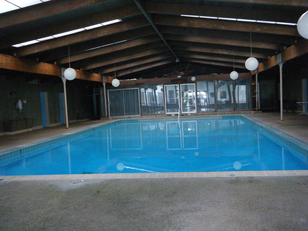 Cadillac Sands Resort מראה חיצוני תמונה
