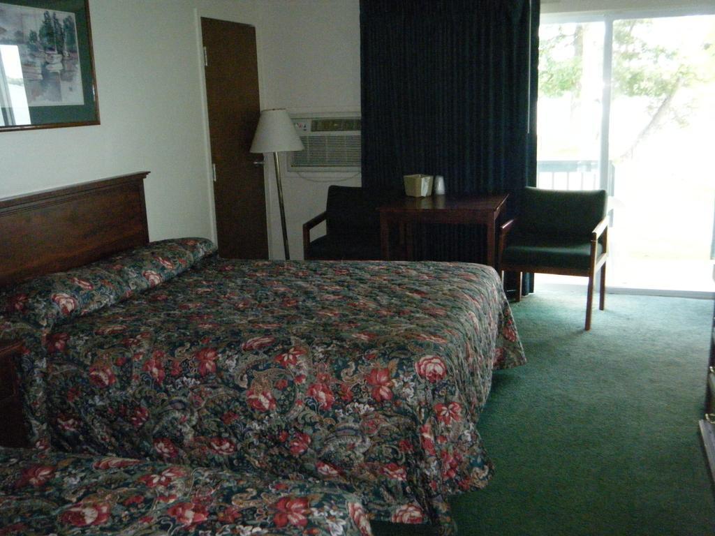 Cadillac Sands Resort חדר תמונה