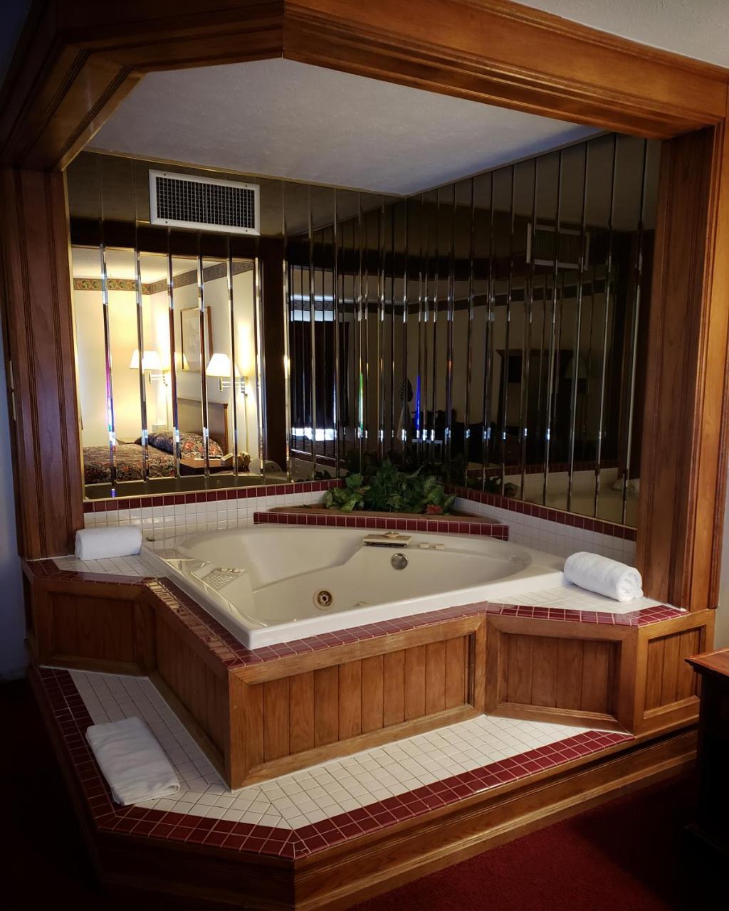 Cadillac Sands Resort מראה חיצוני תמונה